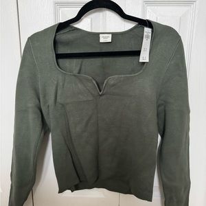 Abercrombie and Fitch Green Sweater